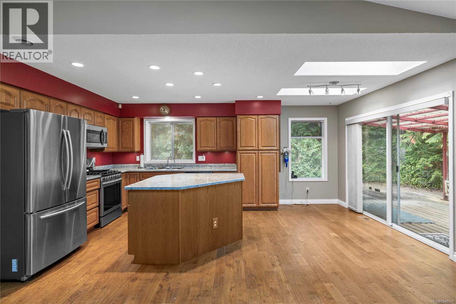 381 Fourneau Way - 23