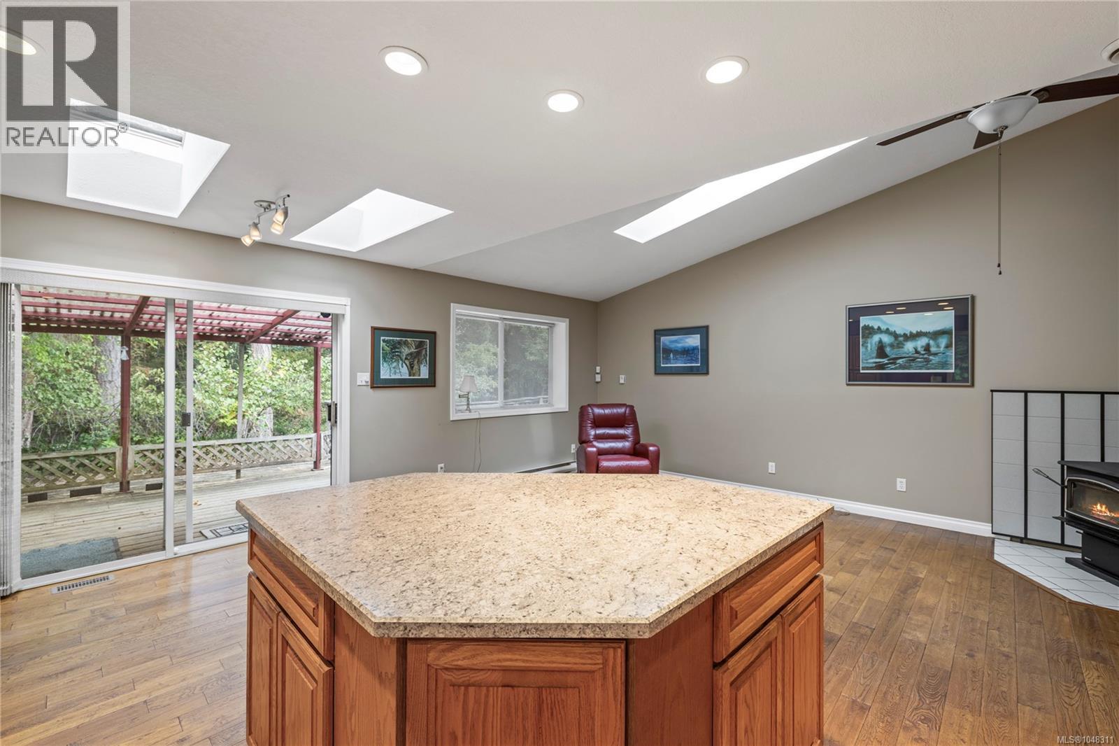 381 Fourneau Way - Image 27