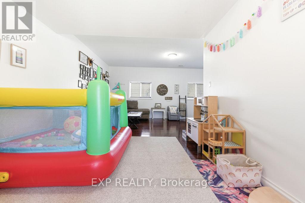 29 PARTRIDGE DRIVE - 28