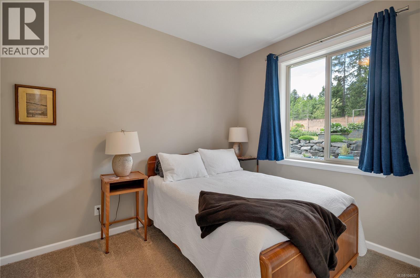 885 Timberline Dr - Image 17