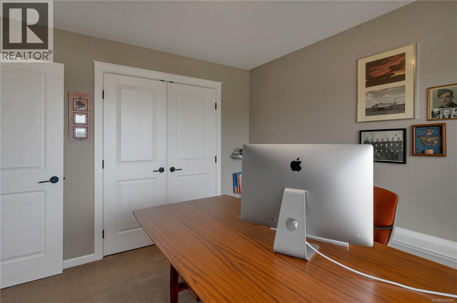 885 Timberline Dr - Image 27