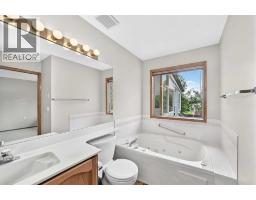 Family room - 108 Woodside Close Nw, Airdrie, AB T4B2C7 Photo 9
