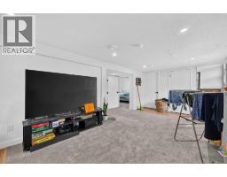 2415 22 Avenue Sw, Calgary, AB T2T0T1 Photo 24