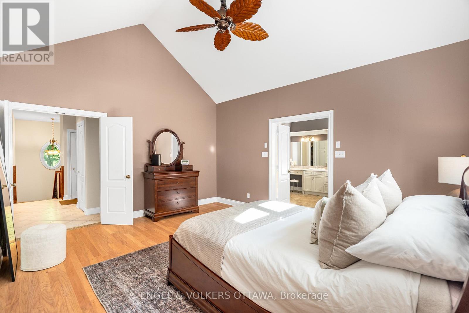 6 MARCHVALE DRIVE - Image 17