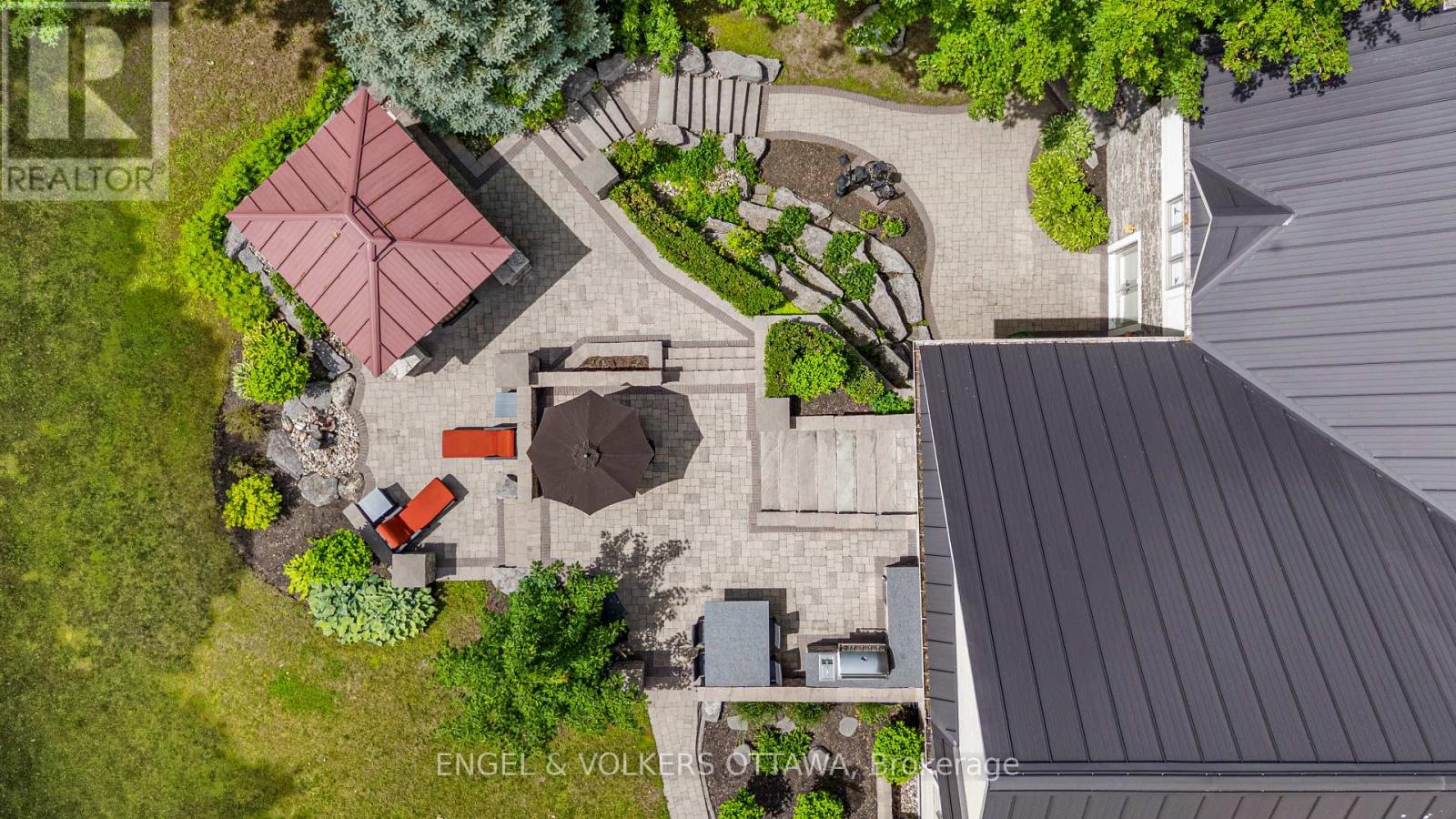6 MARCHVALE DRIVE - Image 35
