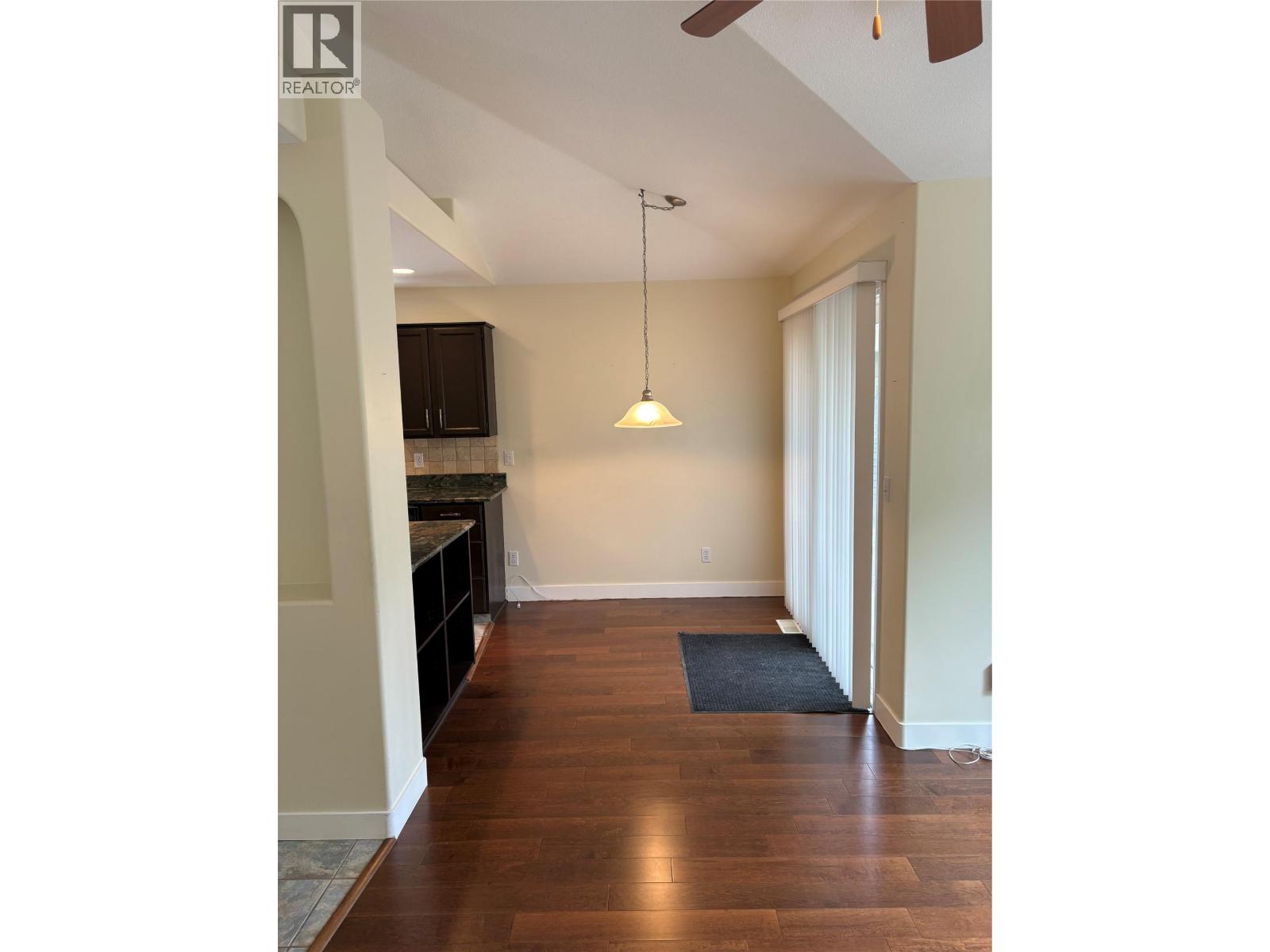 212 550 Yates Road, Kelowna