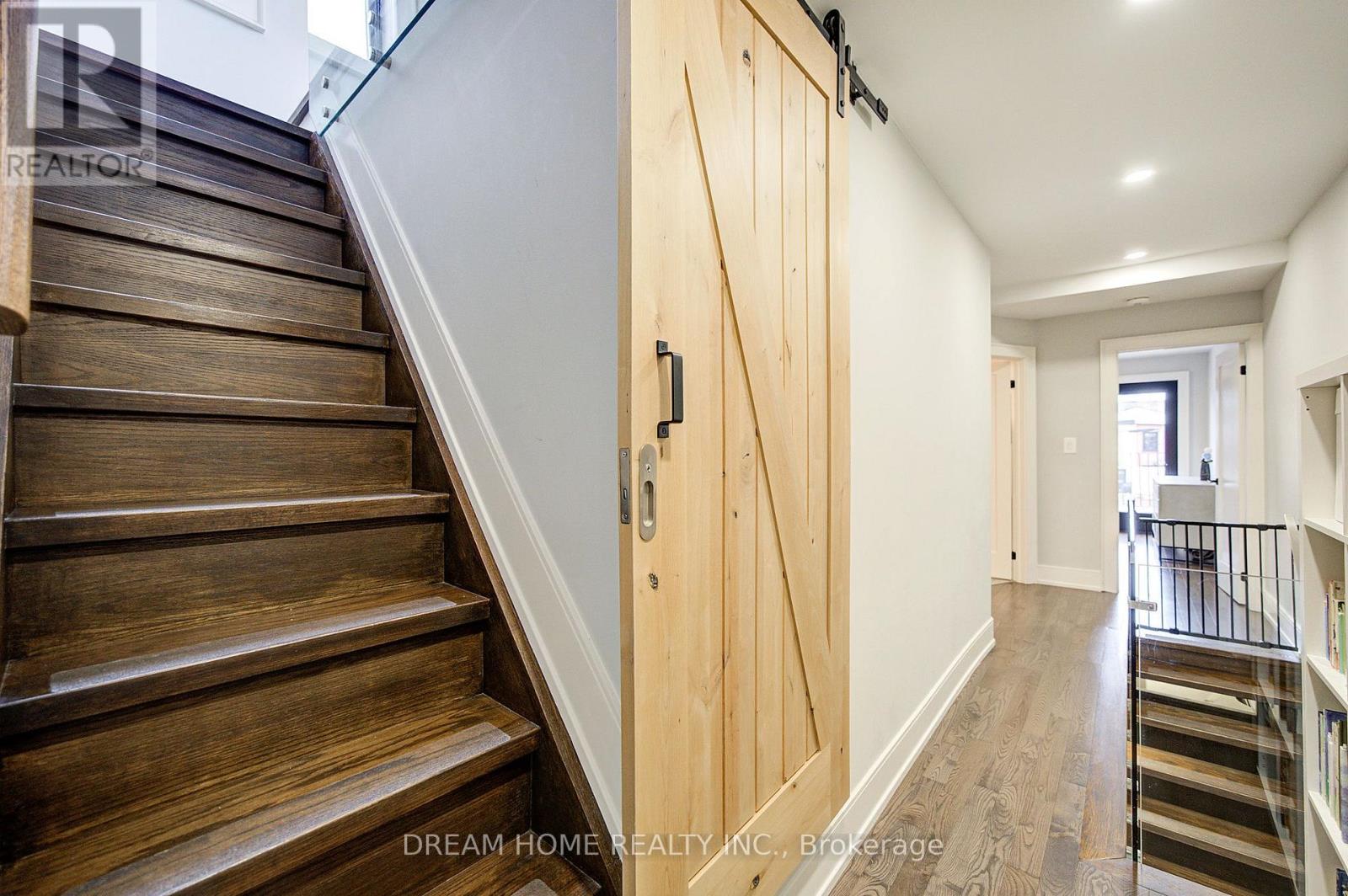 737 SHAW STREET - Image 34