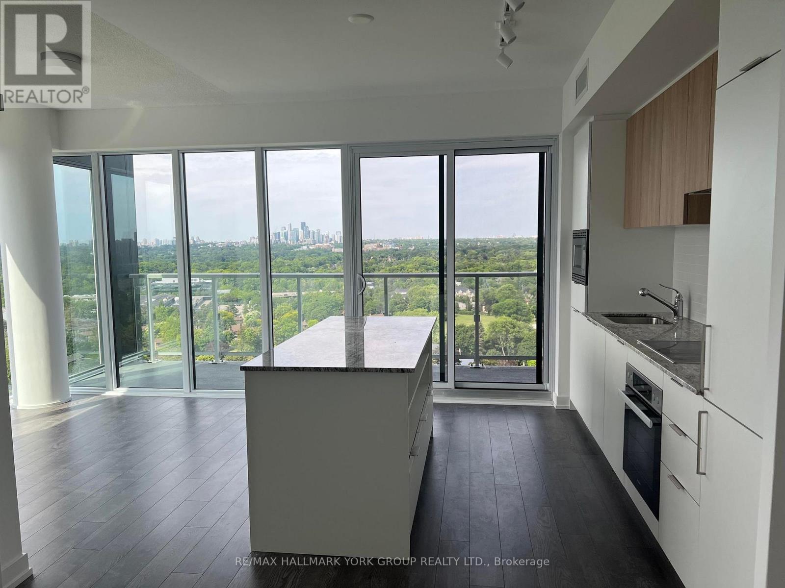 #1523 20 O'NEILL ROAD - 15