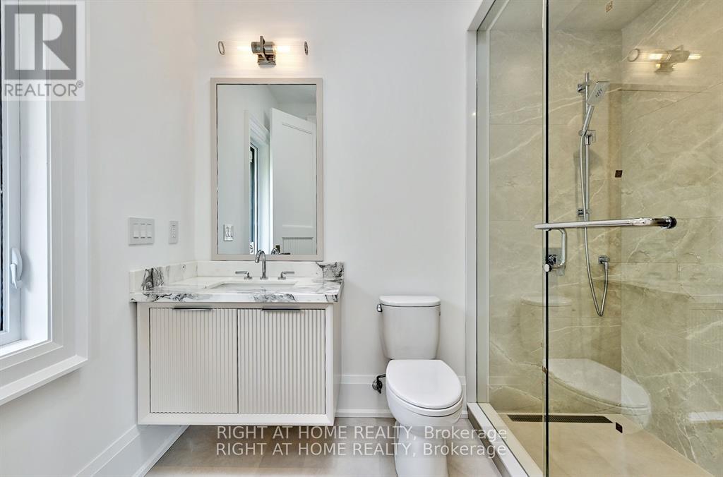 27 HURLINGHAM CRESCENT - 32