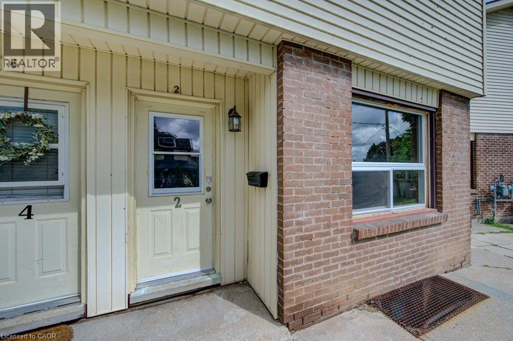 2 GILHOLM Avenue — photo 2