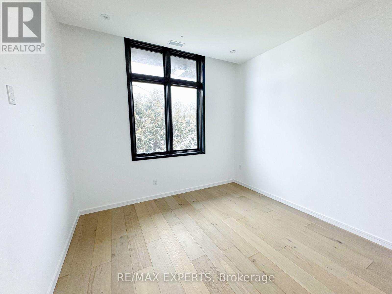 130 DALE CRESCENT - Image 26