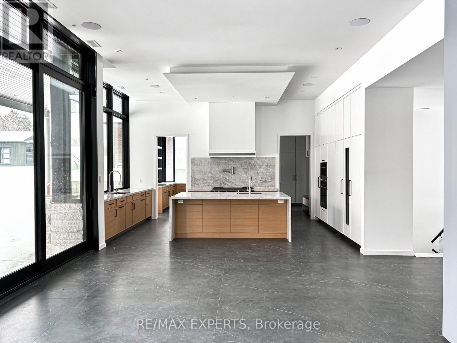 130 DALE CRESCENT - Image 7