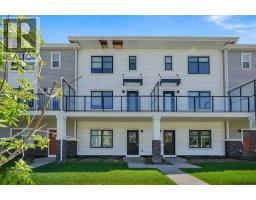 693 Savanna Boulevard NE - photo 1
