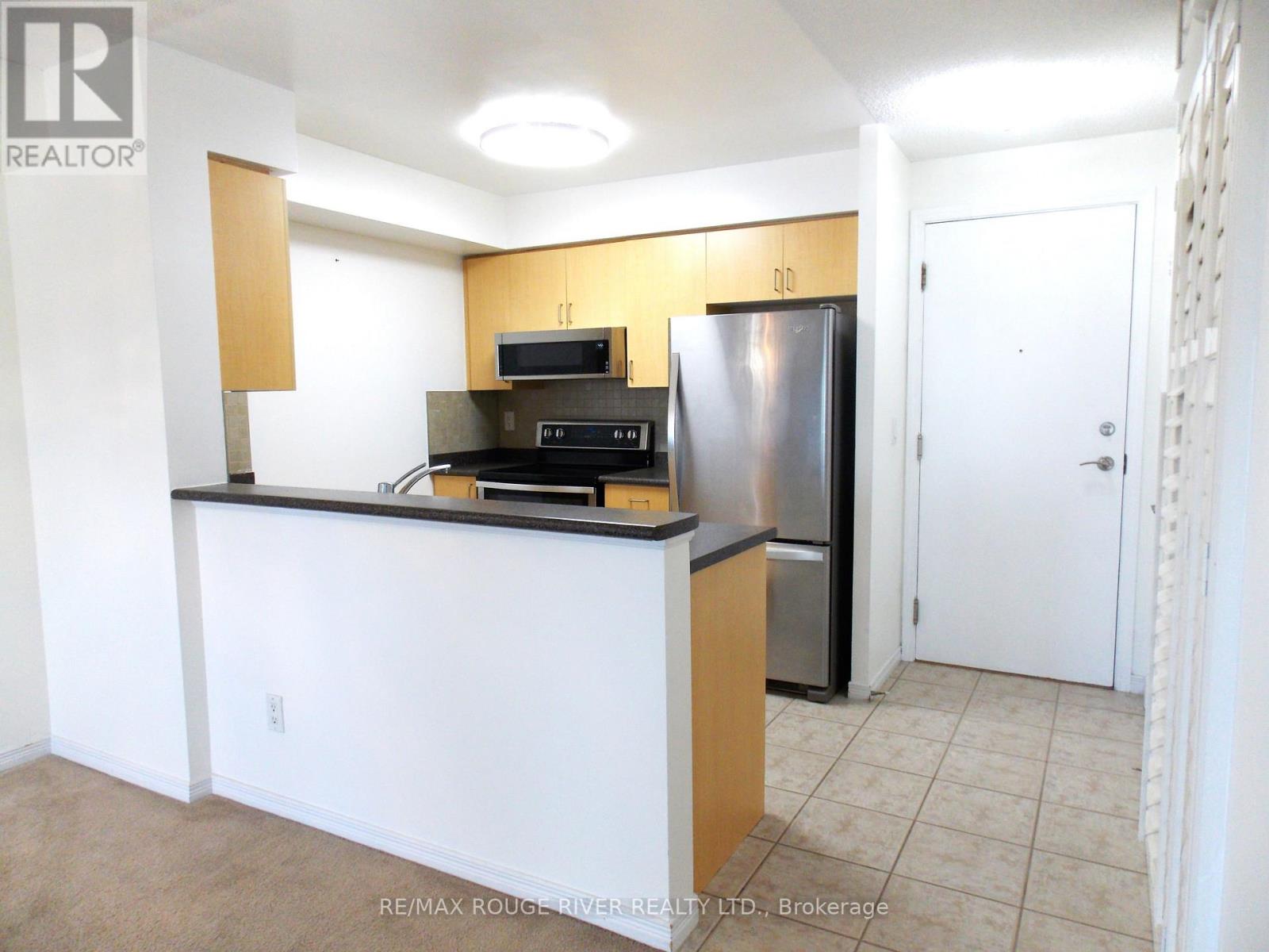 #726 3650 KINGSTON ROAD - 3