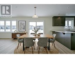 Dining room - 47 Harold Avenue, Severn, ON L0K1E0 Photo 9