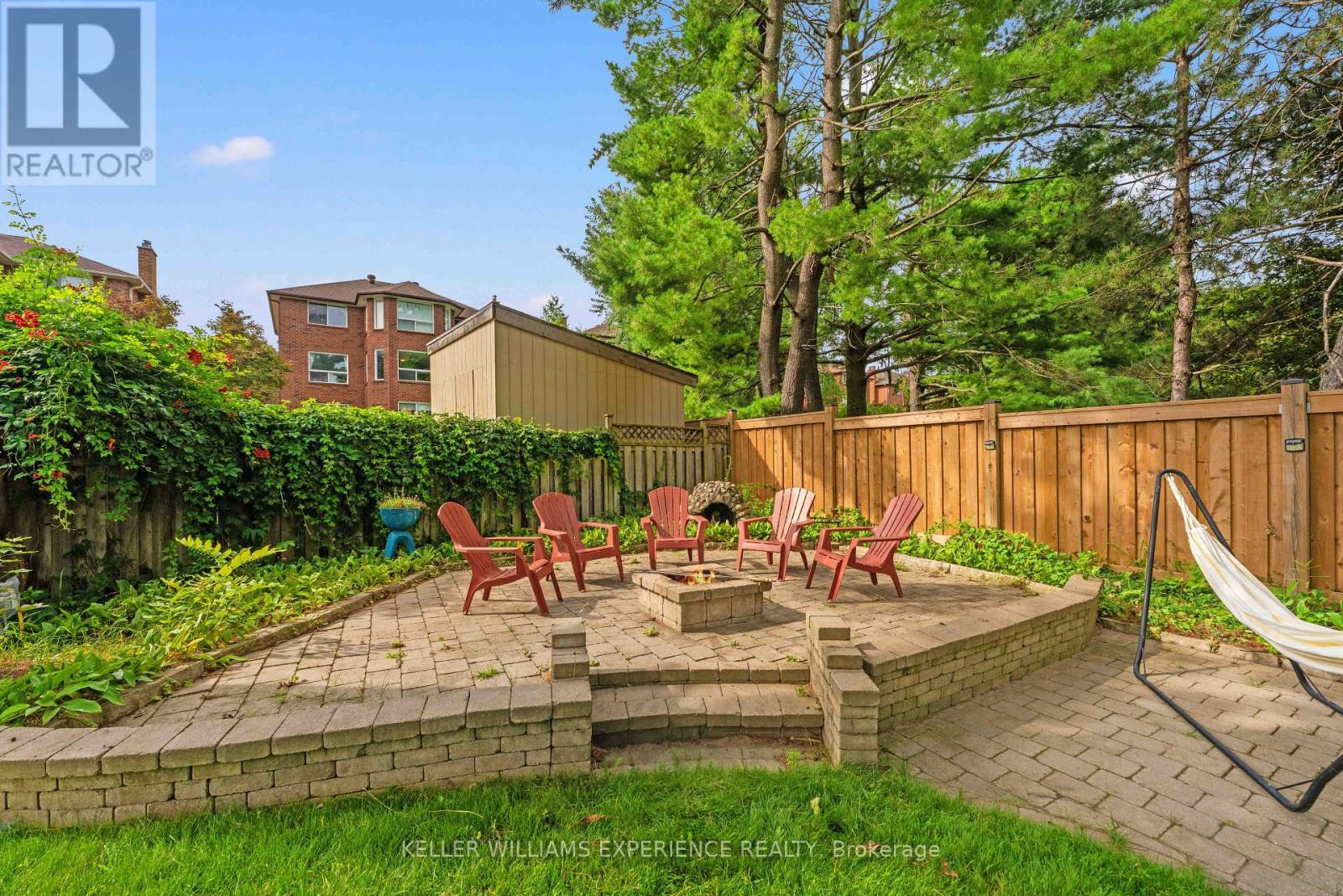 18 FLORENCE PARK ROAD - 43