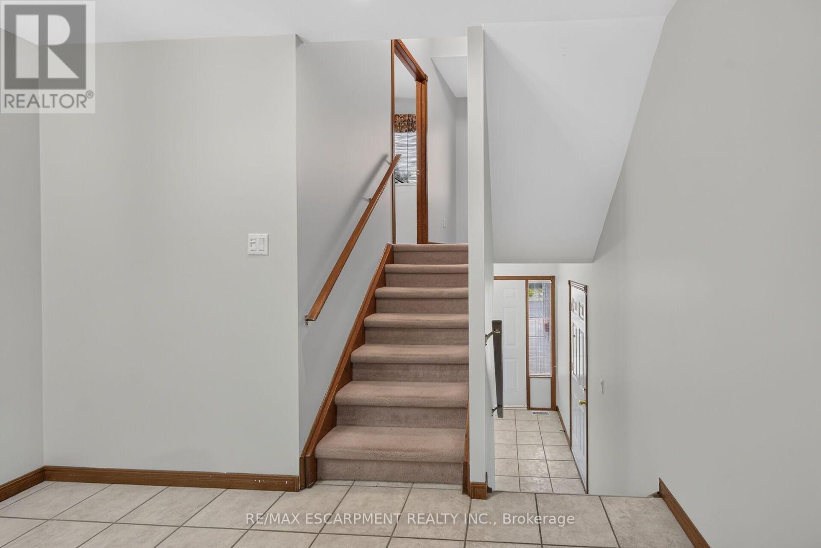 33 BRANTDALE AVENUE - 21