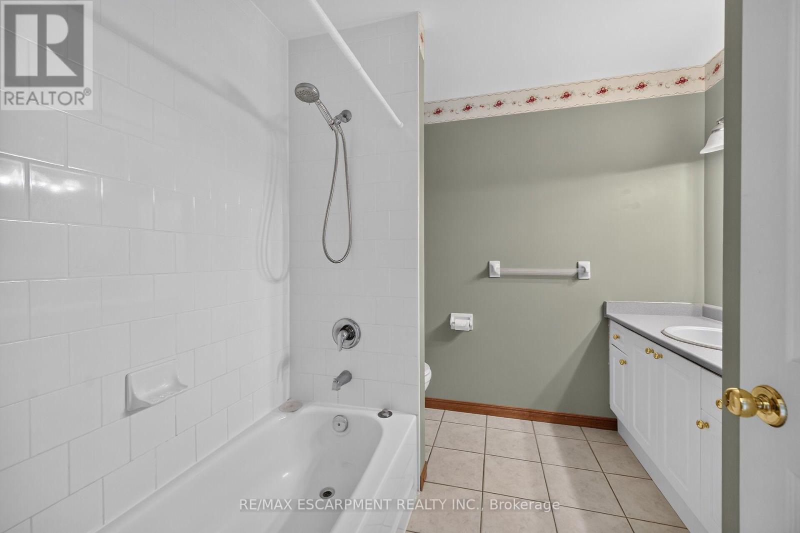 33 BRANTDALE AVENUE - Image 27