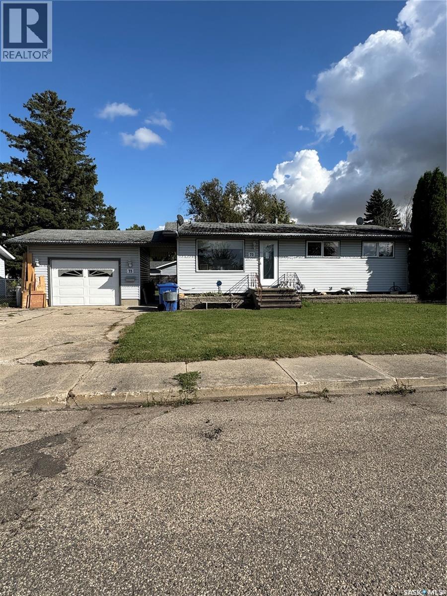Property for sale at 73 Canwood CRESCENT