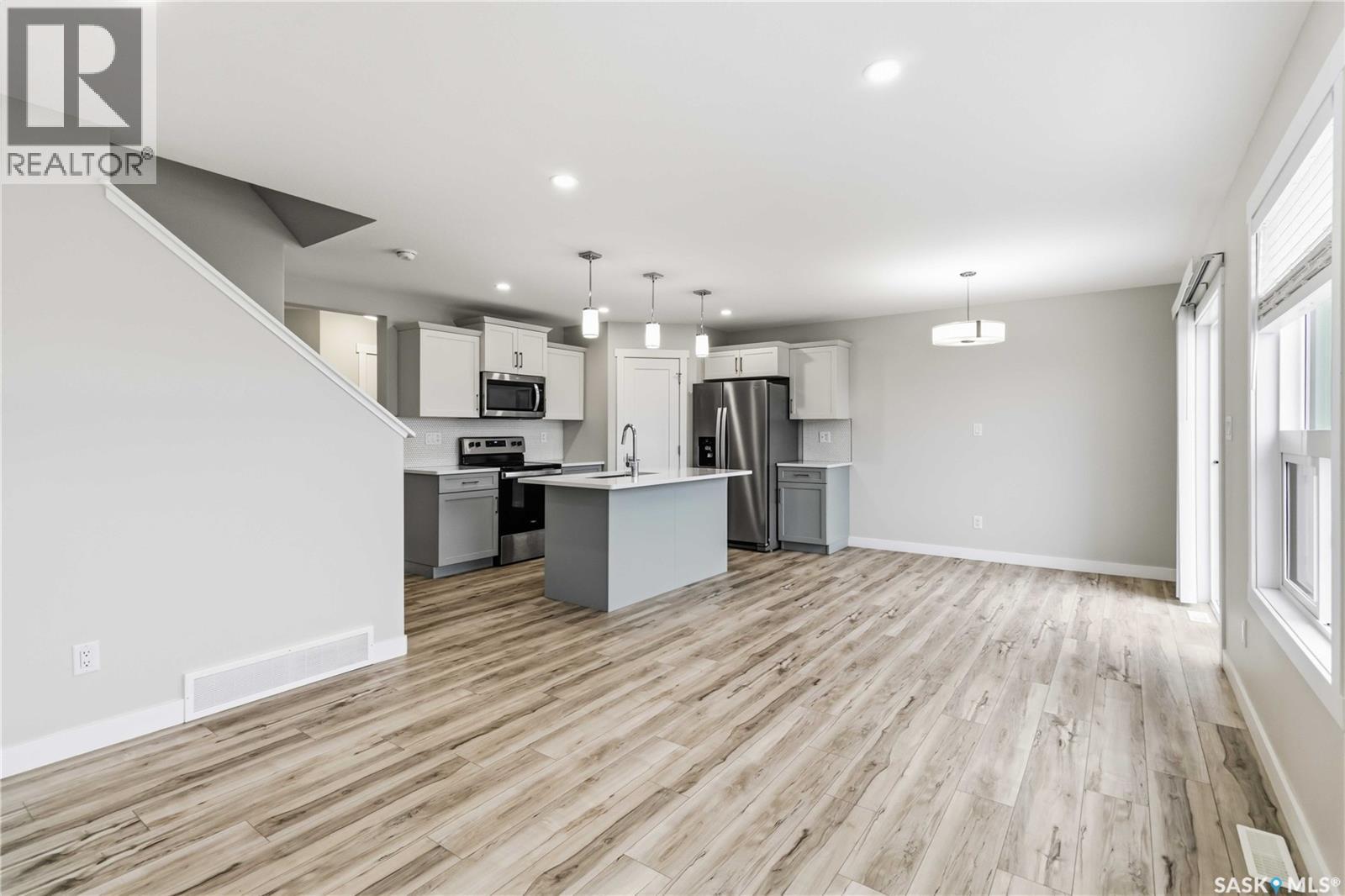422 Myles Heidt MANOR, Saskatoon — photo 6