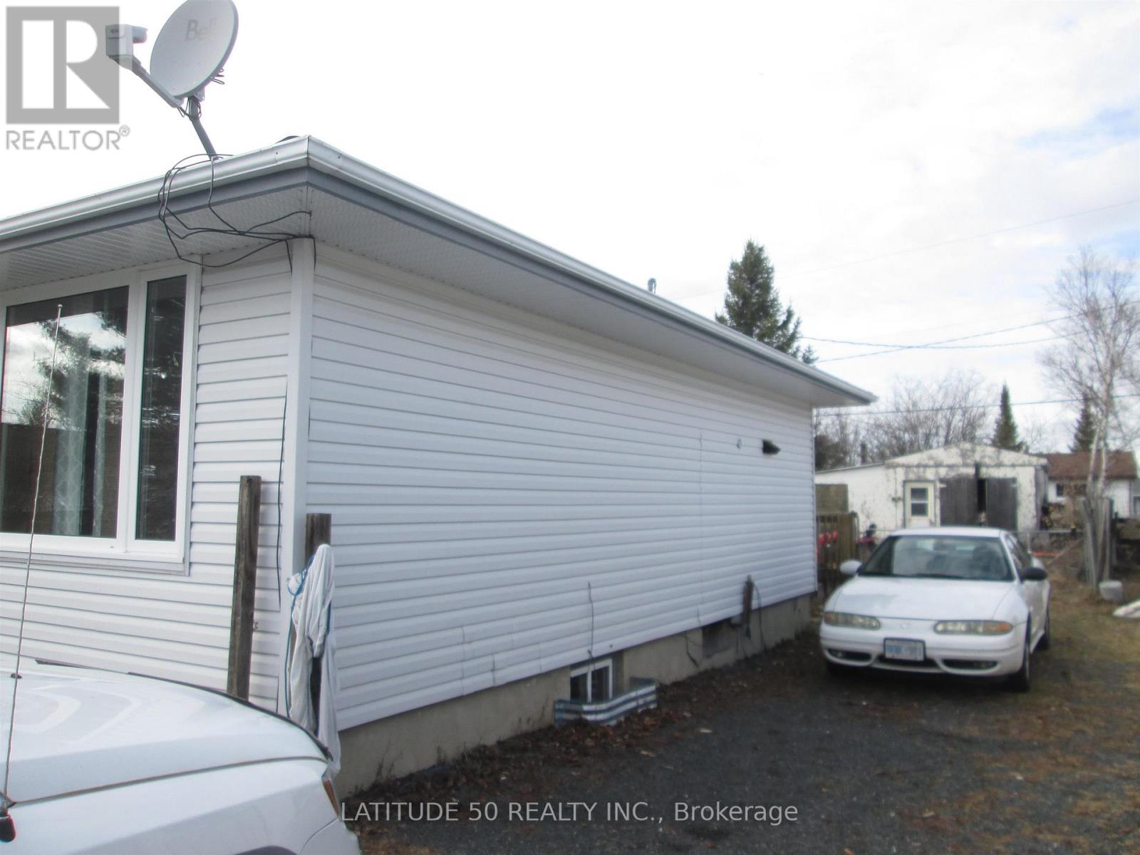 119 WILLOW PLACE - 2