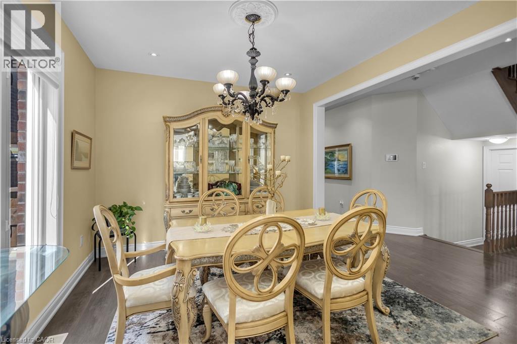 35 WILMOT Road - Image 10
