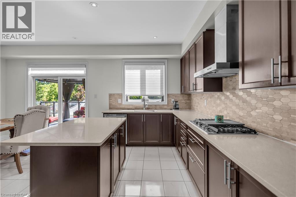 35 WILMOT Road - Image 16