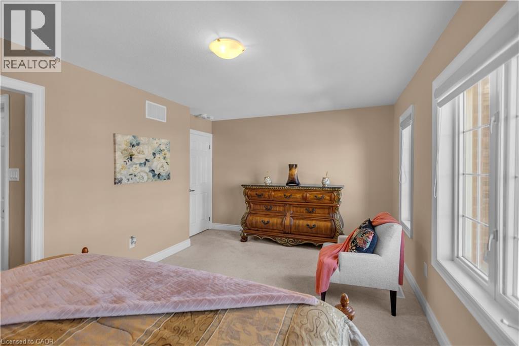 35 WILMOT Road - Image 29