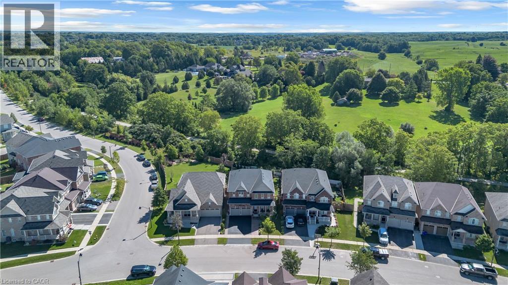 35 WILMOT Road - 50