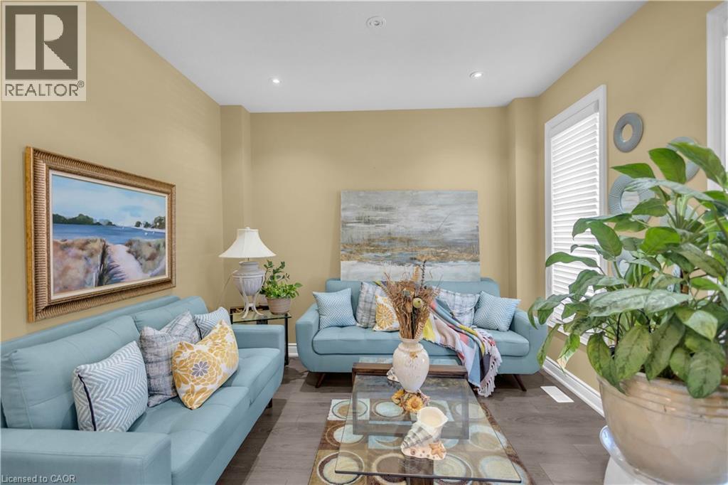 35 WILMOT Road - Image 7