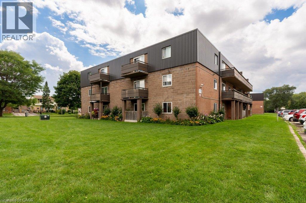 #208 380 ADMIRAL Drive, London, Ontario, N5V3C2, London, Ontario — photo 3 of 5