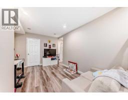 1-6, 8 Huntley Close NE - photo 15