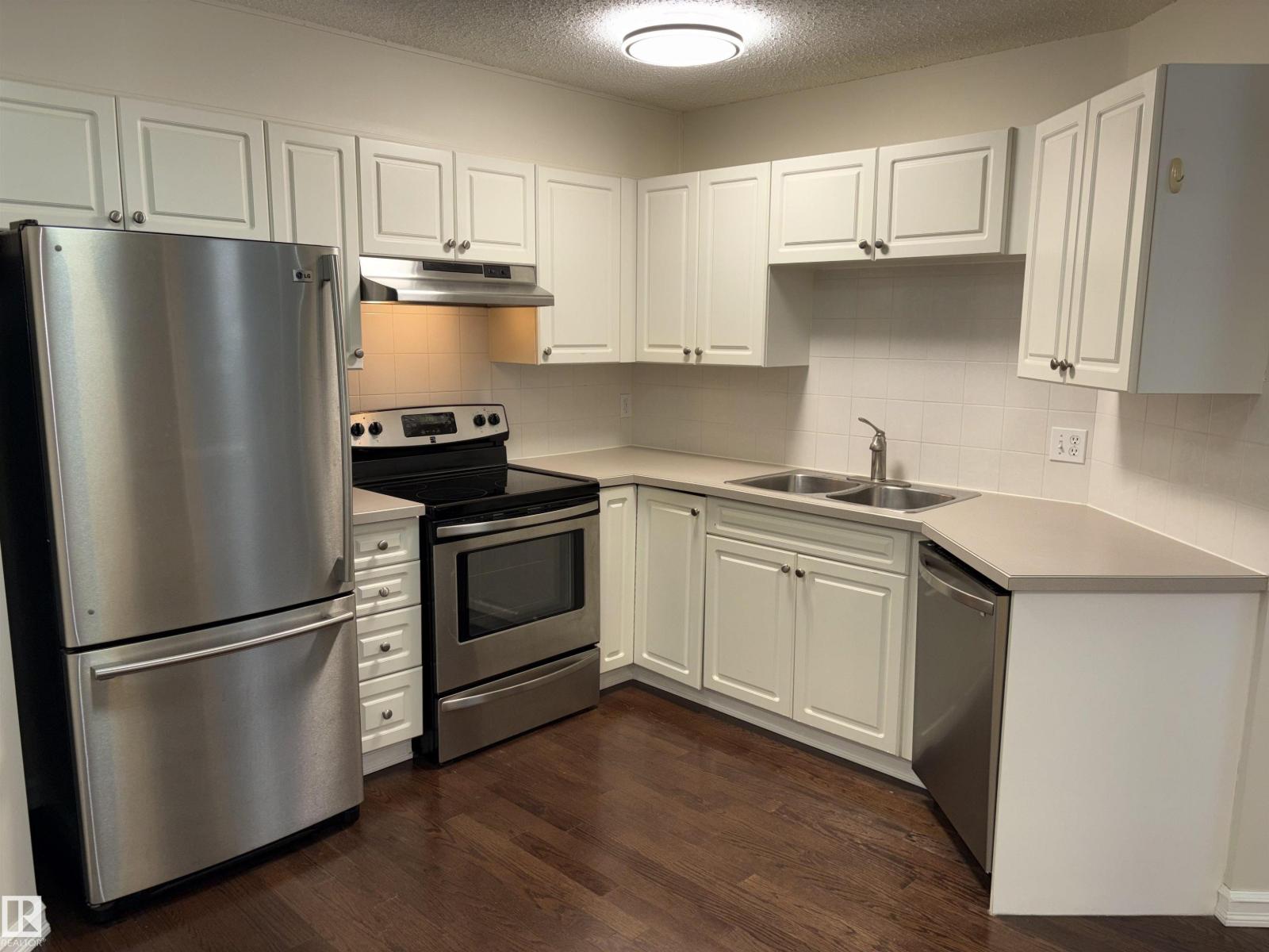 #305 11716 100 AV NW - 36