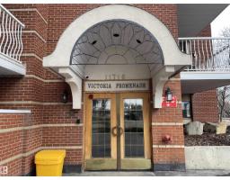 #305 11716 100 Av Nw, Edmonton, AB T5K2G3 Photo 16
