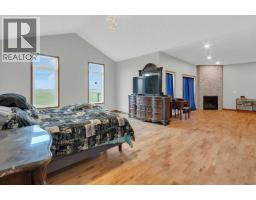 Recreational, Games room - 242017 Township Road 232, Rural Wheatland County, AB T1P1J6 Photo 19
