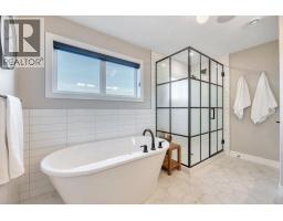6 Legacy Woods Crescent Se, Calgary, AB T2X2G5 Photo 36