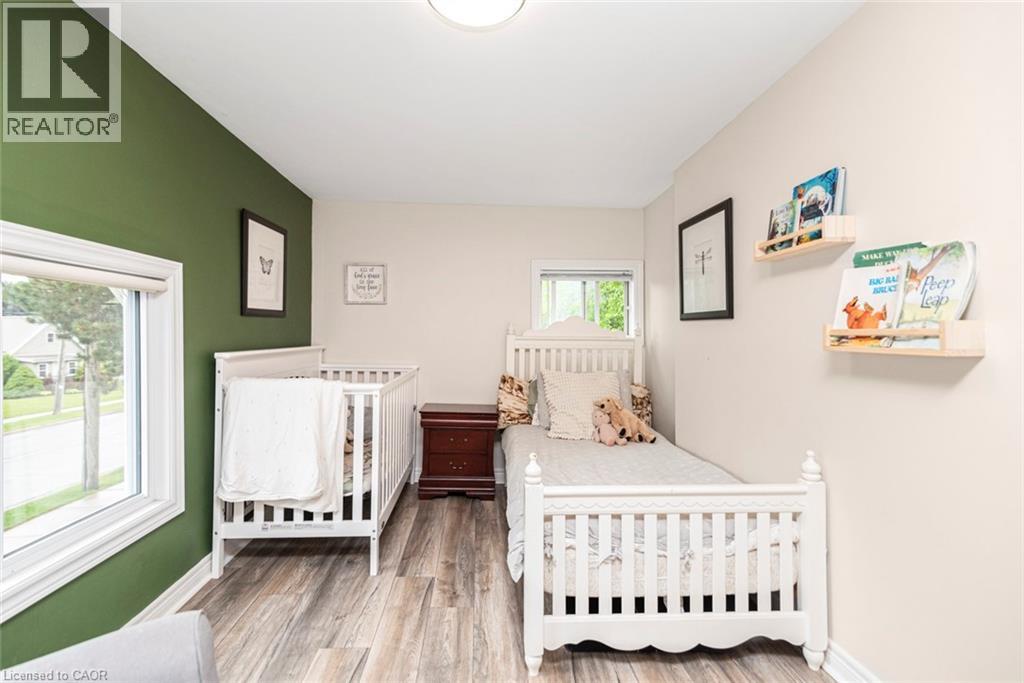 811 TAMARAC Street - 9