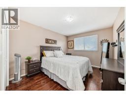 8432 Berkley Road NW - photo 18