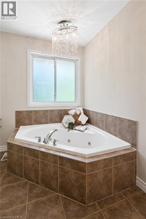 2011 MAIN Street - 22