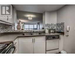 1401 - 335 Webb Drive, Mississauga, ON L5B4A1 Photo 8