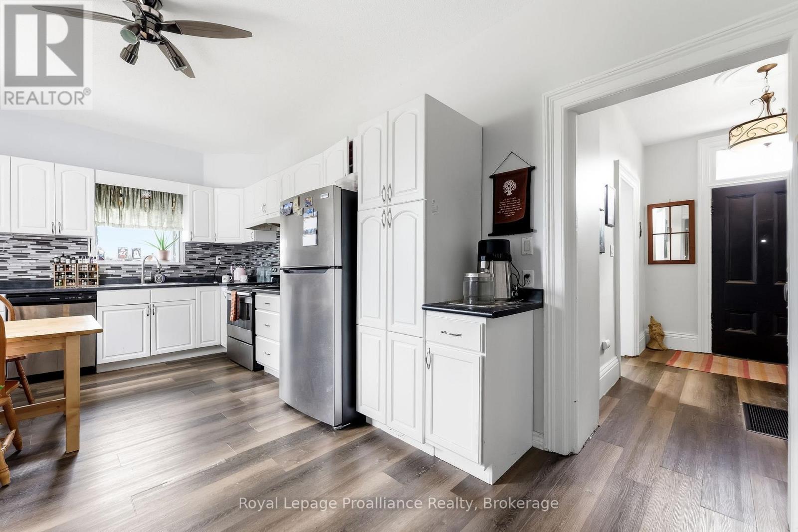 177 STUART STREET - Image 15