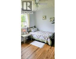Kitchen/Dining room - 32 St Ladislaus Street, Courtland, ON N0J1E0 Photo 13
