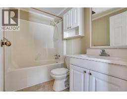 172 Clausen Crescent, Fort Mcmurray, AB T9K2H7 Photo 25