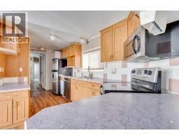 172 Clausen Crescent, Fort Mcmurray, AB T9K2H7 Photo 12