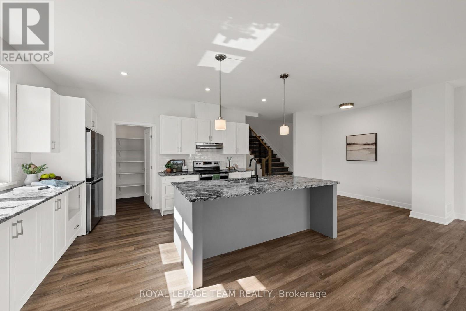 188 ADELAIDE STREET - Image 14