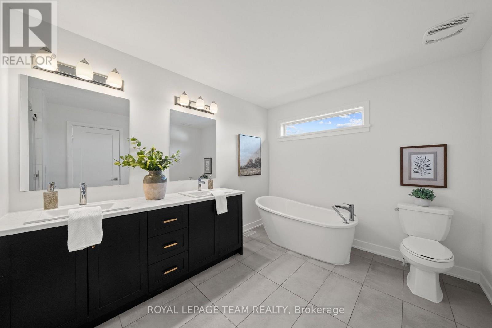 188 ADELAIDE STREET - Image 34