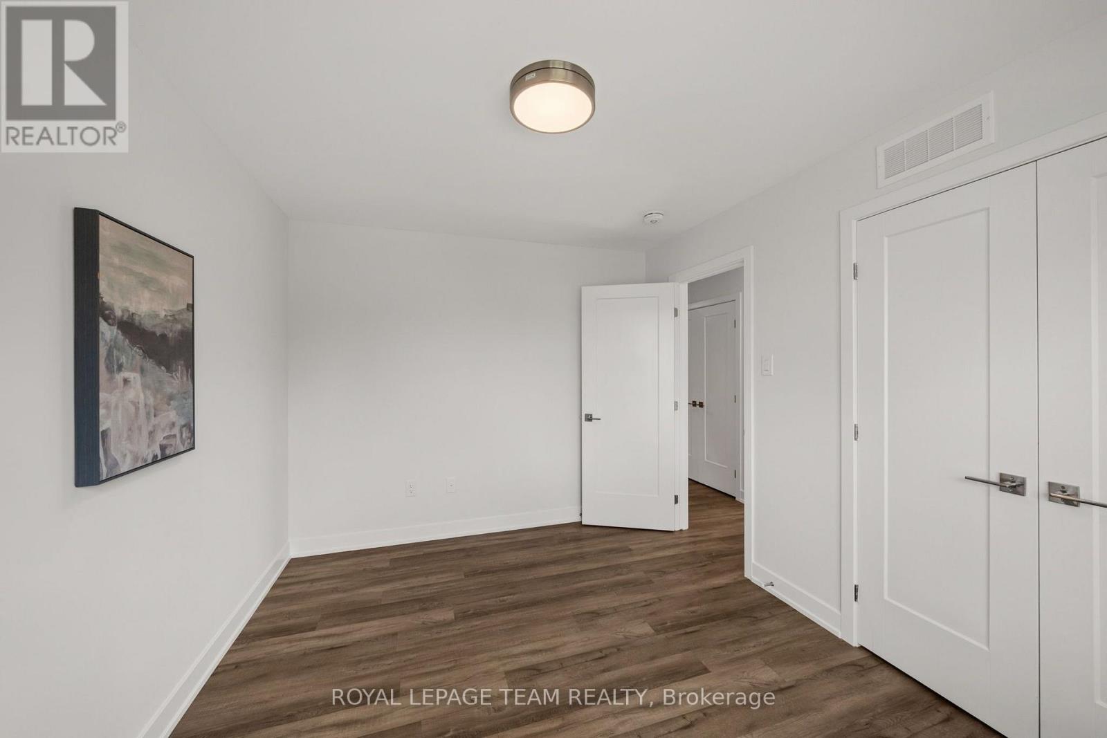 188 ADELAIDE STREET - 40