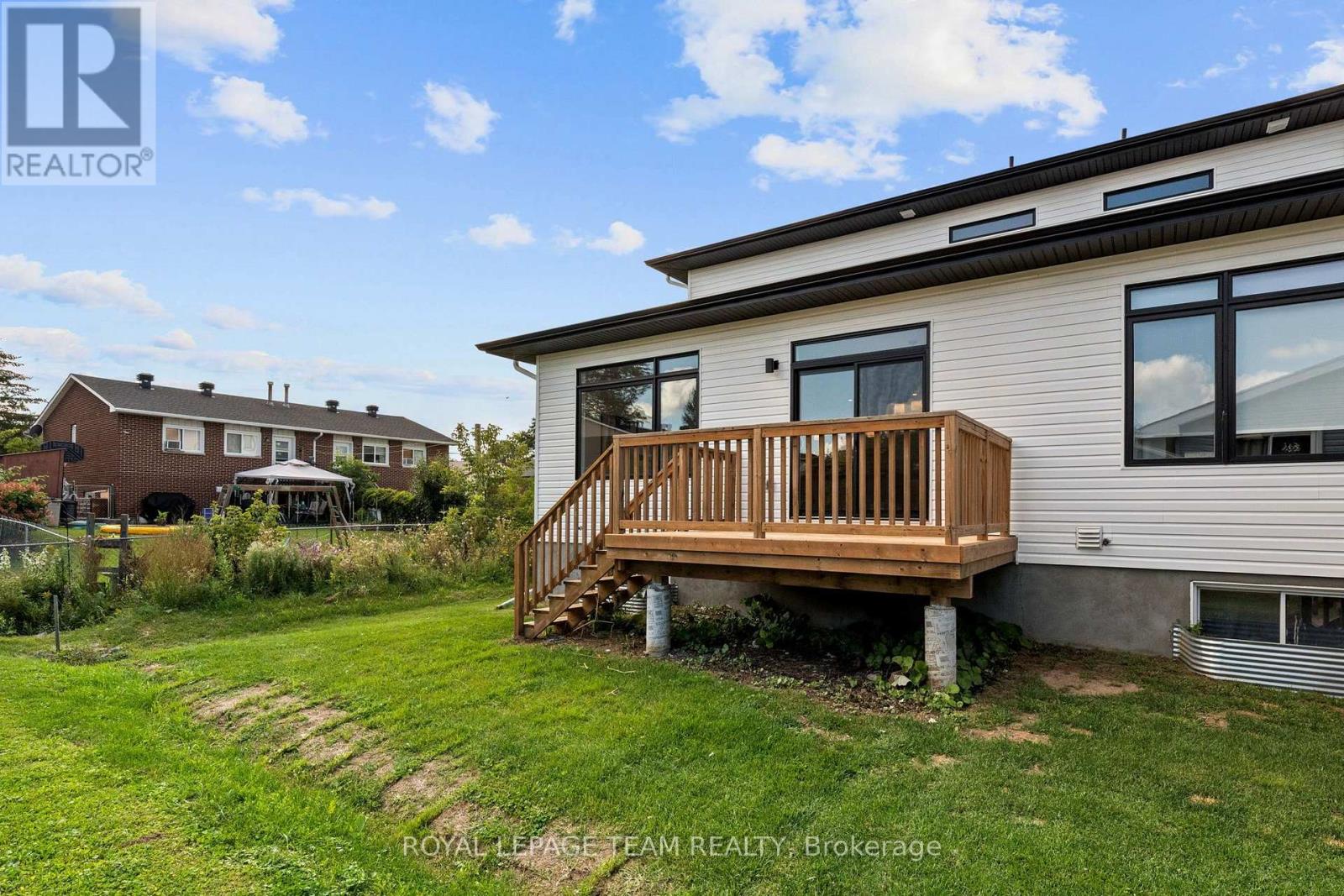 188 ADELAIDE STREET - Image 47