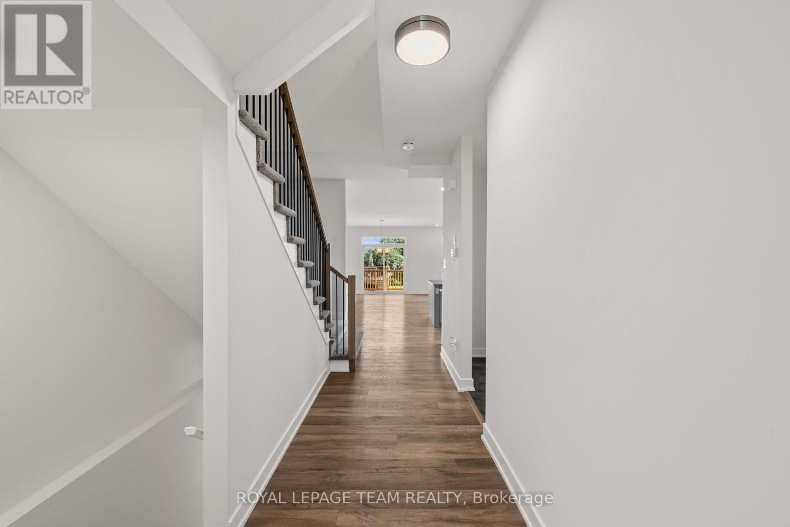188 ADELAIDE STREET - 6