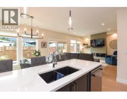Living room - 12 468 Anderton Rd, Comox, BC V9M2A5 Photo 8